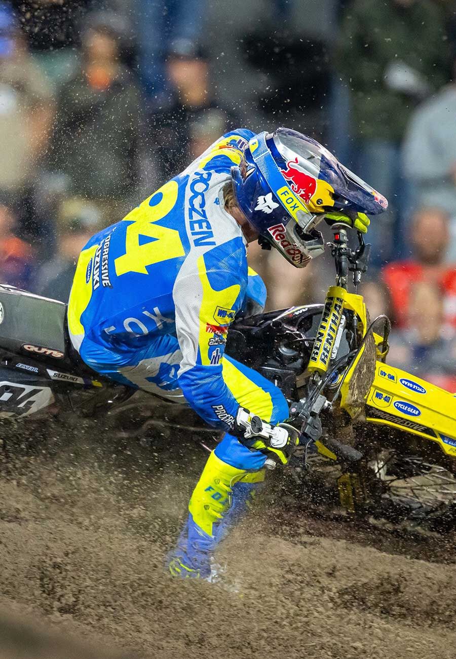 racer blue 3 outfits