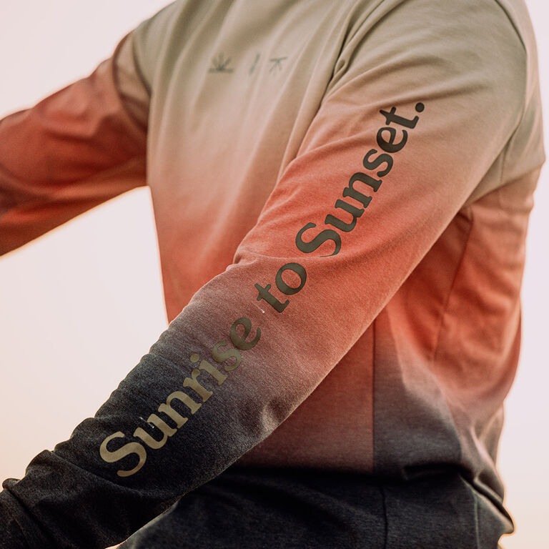 Close up of a Lunar Mtb Jersey